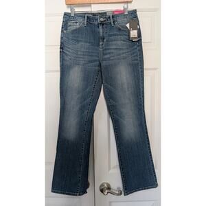 Mossimo Mid Rise Curvy Bootcut Jeans NEW!